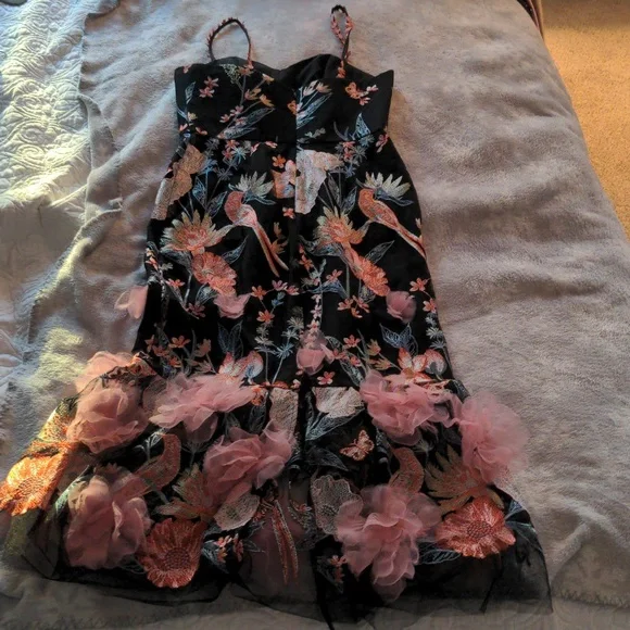 Sweetheart neck spaghetti strap short dress - Picture 2 of 3